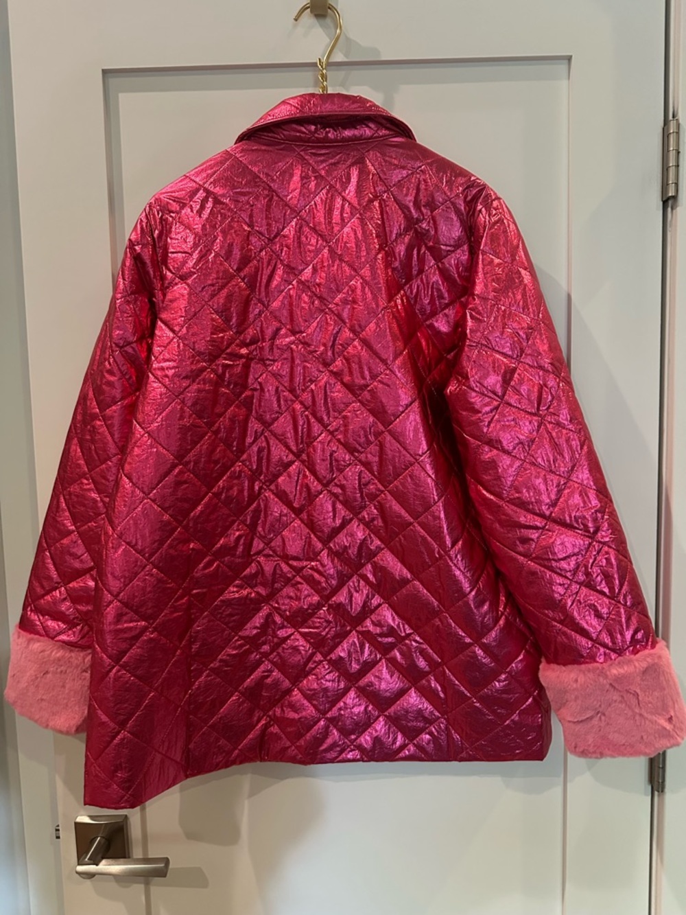 Flora Bea NYC - XL Pink Quilted Metallic Coat with Faux Fur Cuffs NWT - Picture 8 of 10